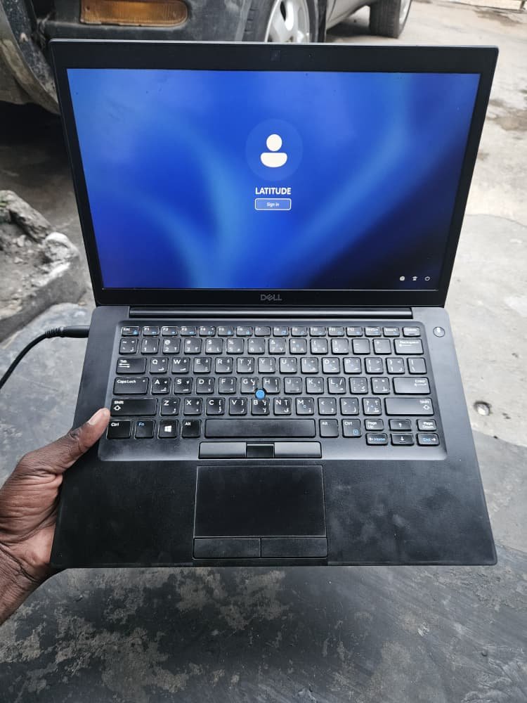 Dell Latitude  7490 corei5